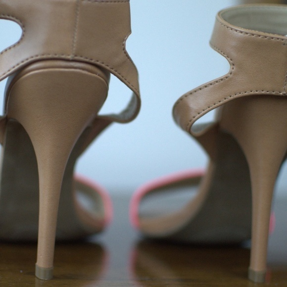 Just Fab Hot Pink Slingback Heels - Picture 4 of 5